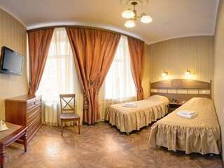 Гостиница  Аделия Санкт-Петербург Улучшенный двухместный номер с 1 кроватью или 2 отдельными кроватями-8